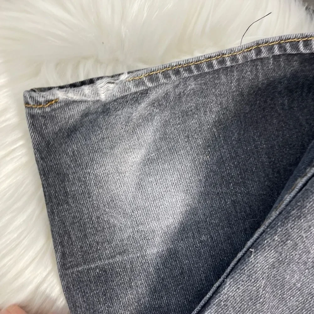 Levis these measure