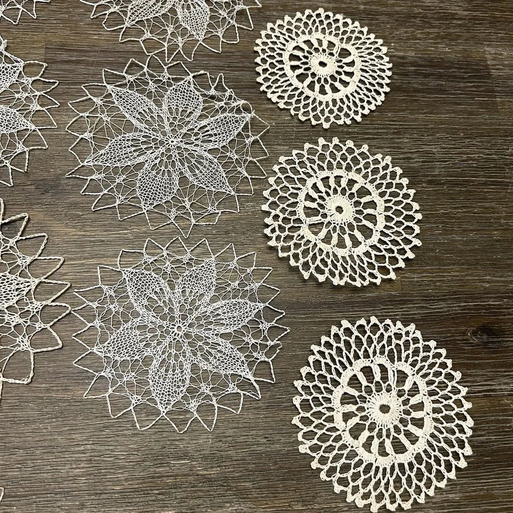 Antique Lot of 18 Handmade Round Doilies Table Top Doily Crochet Lace Cottage