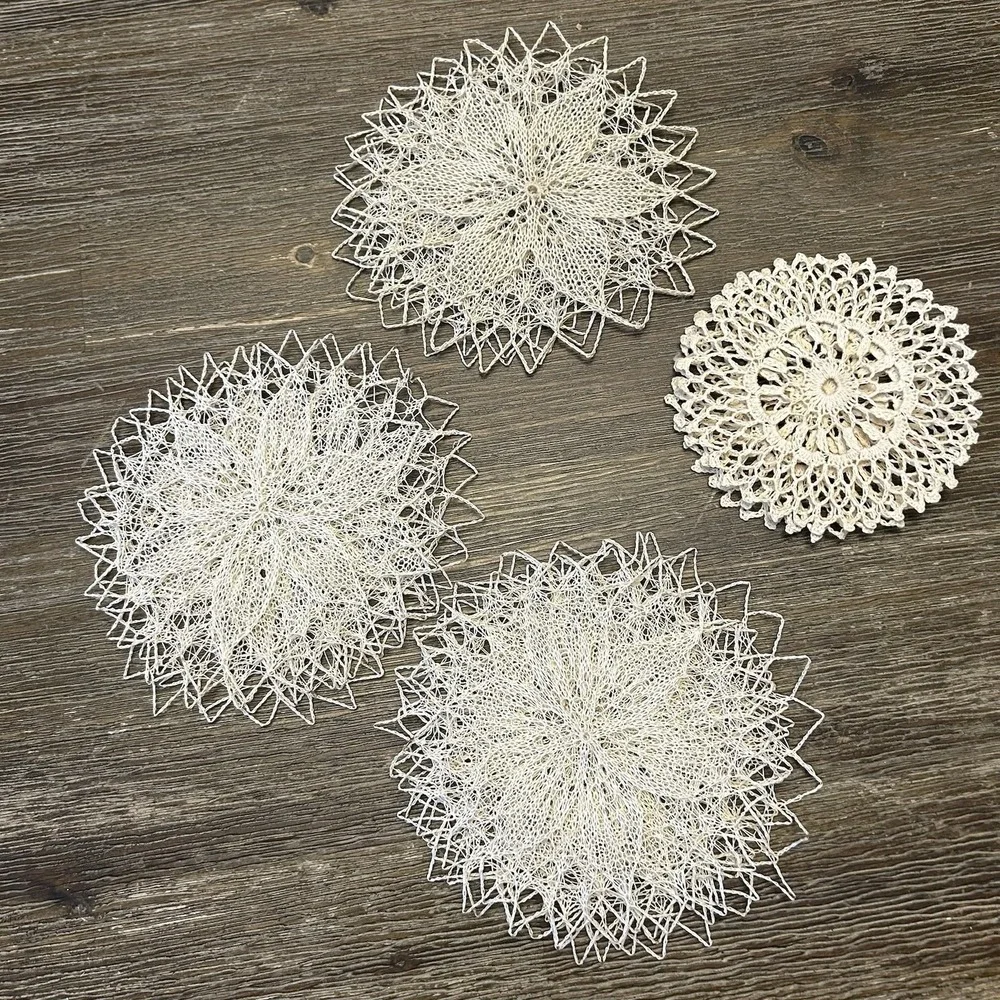 Antique Lot of 18 Handmade Round Doilies Table Top Doily Crochet Lace Cottage