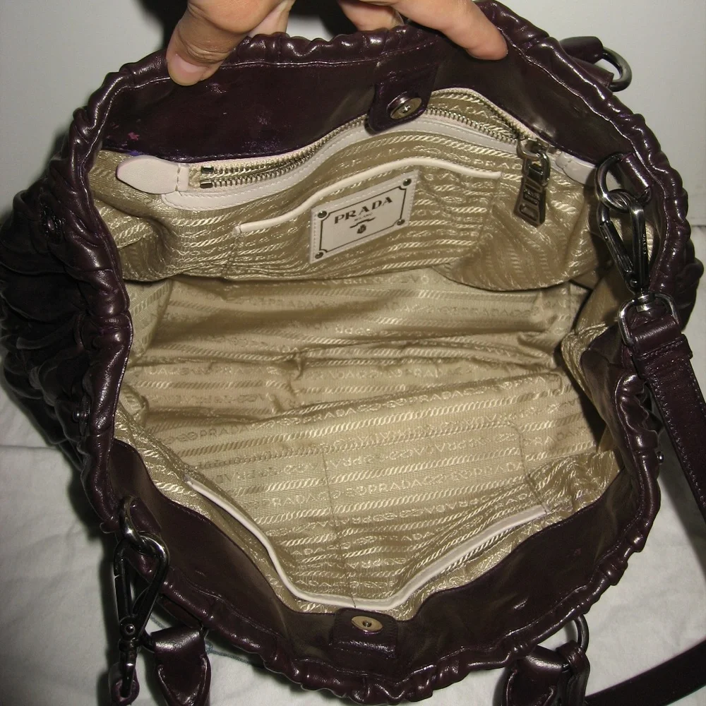Prada auth nappa