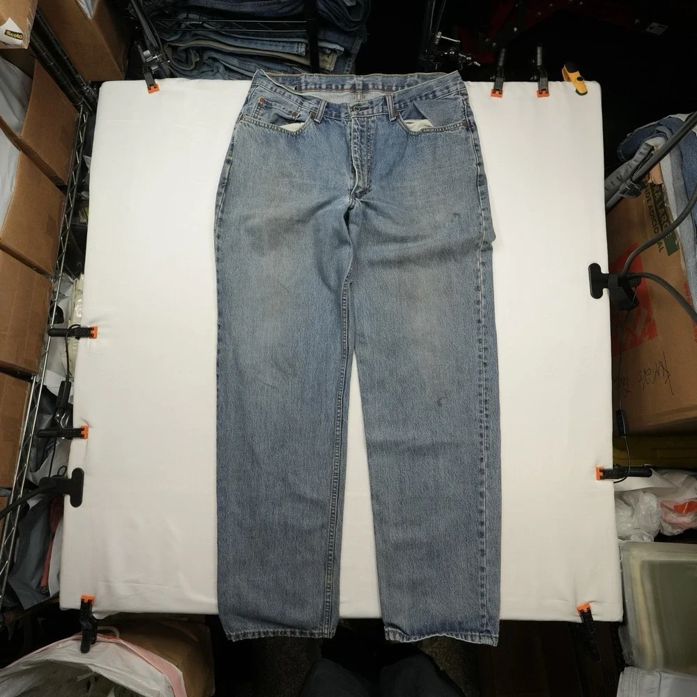 Levis levi 550