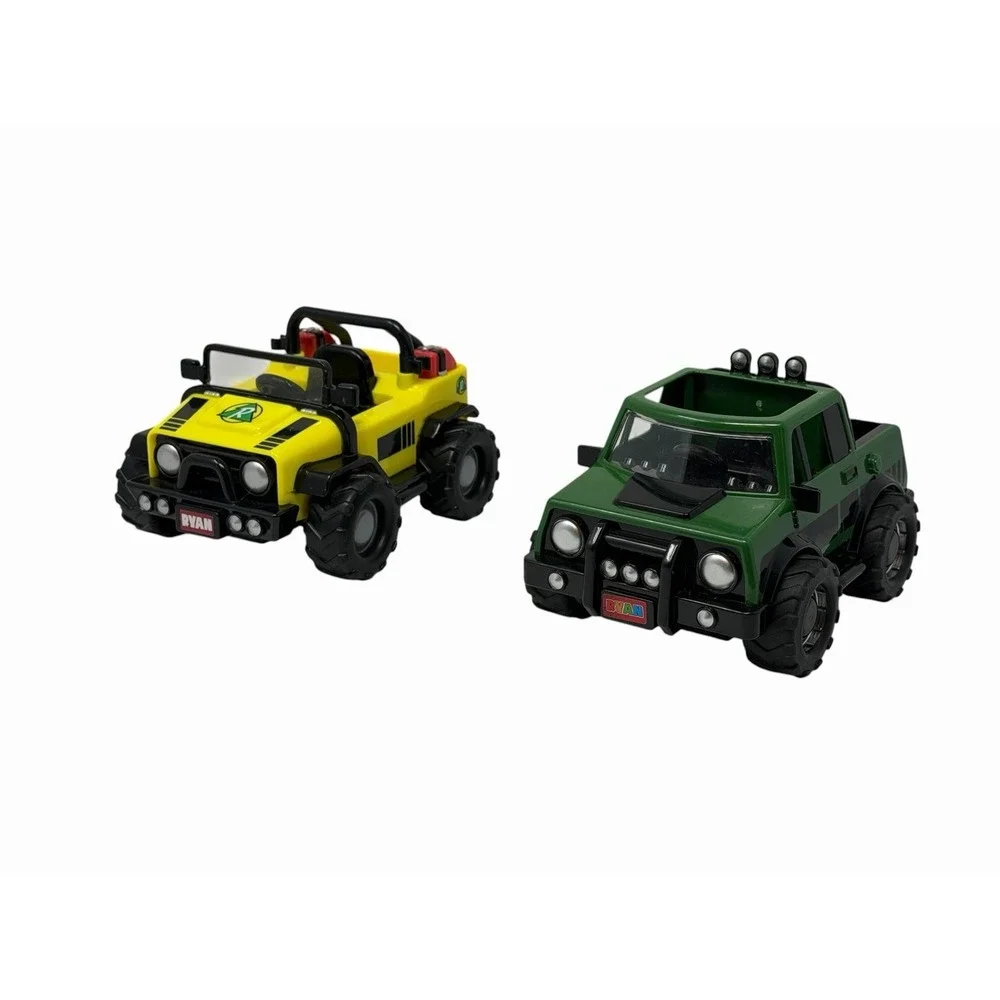 TWO Ryan's World Vehicles Off Road Cruiser And Safari‎ Jeep Pull Back Action