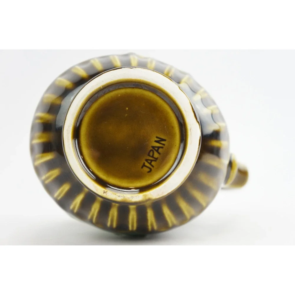 Unbranded vintage ceramic