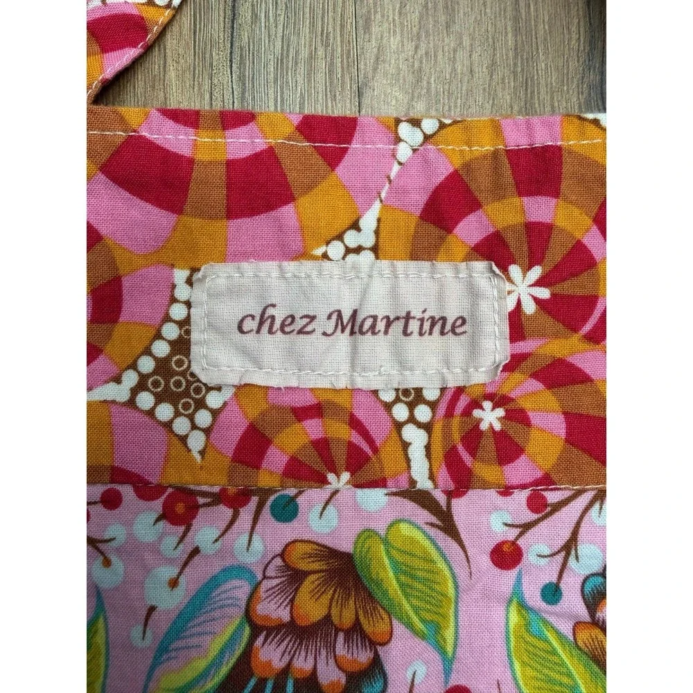 The Unbranded Brand colorful floral
