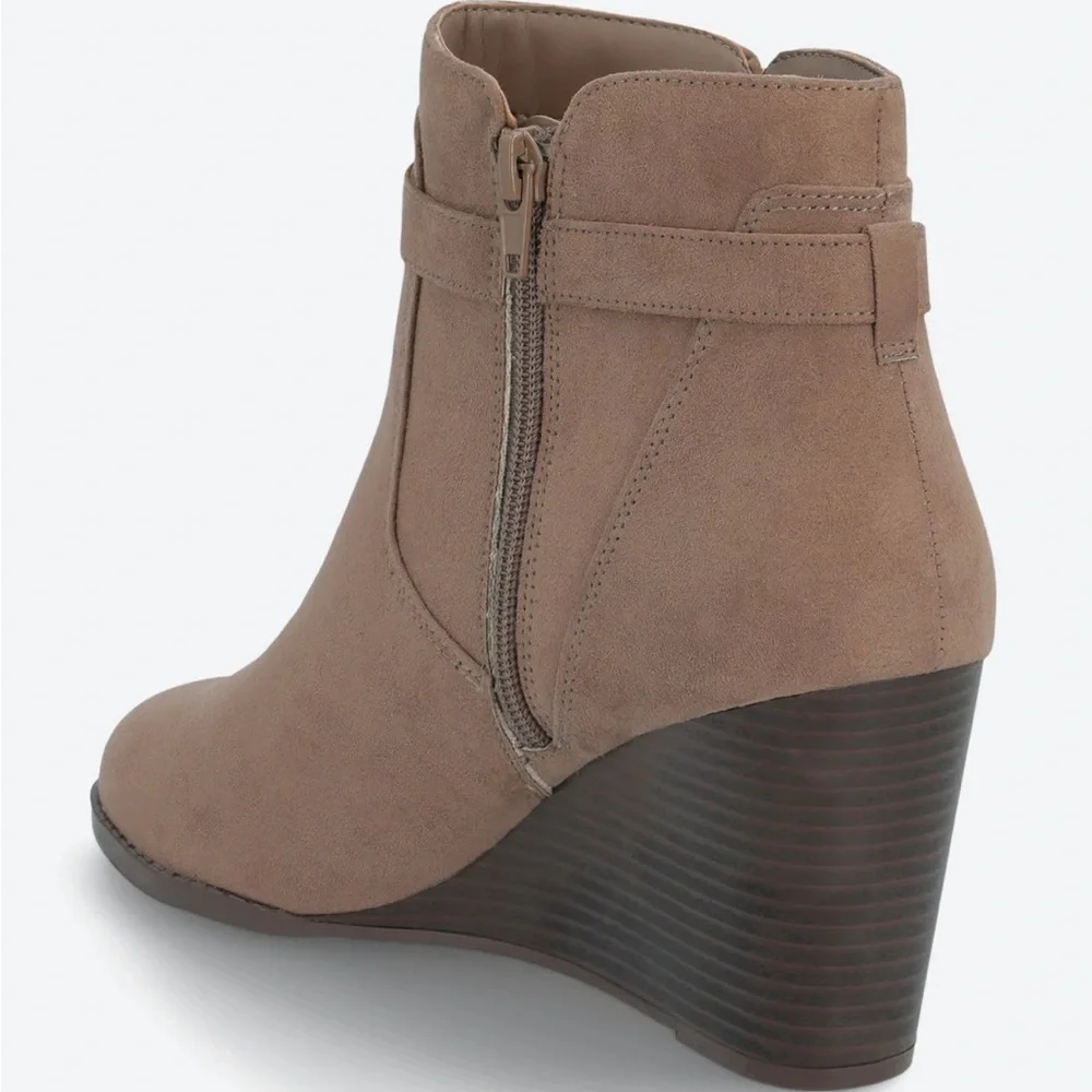 Market & Spruce product details
