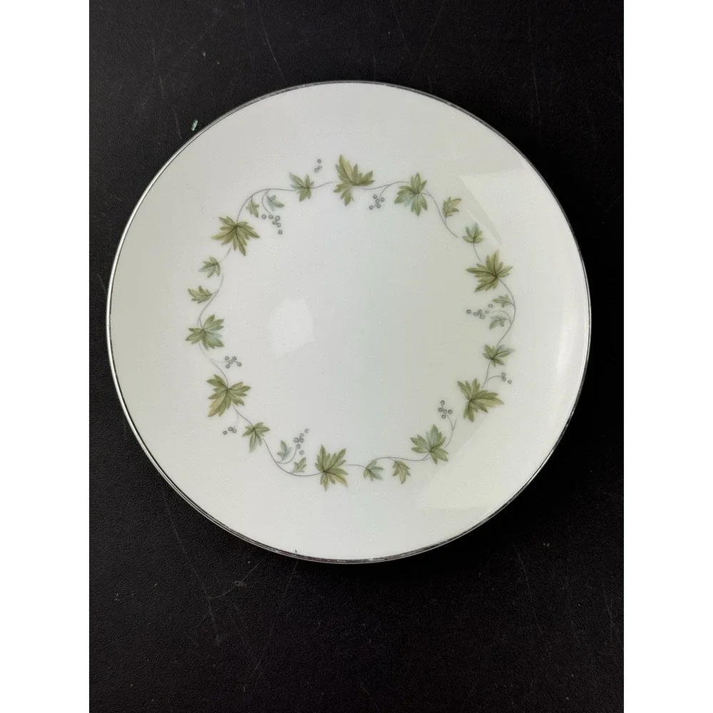 Noritake 1960s serveware dessert