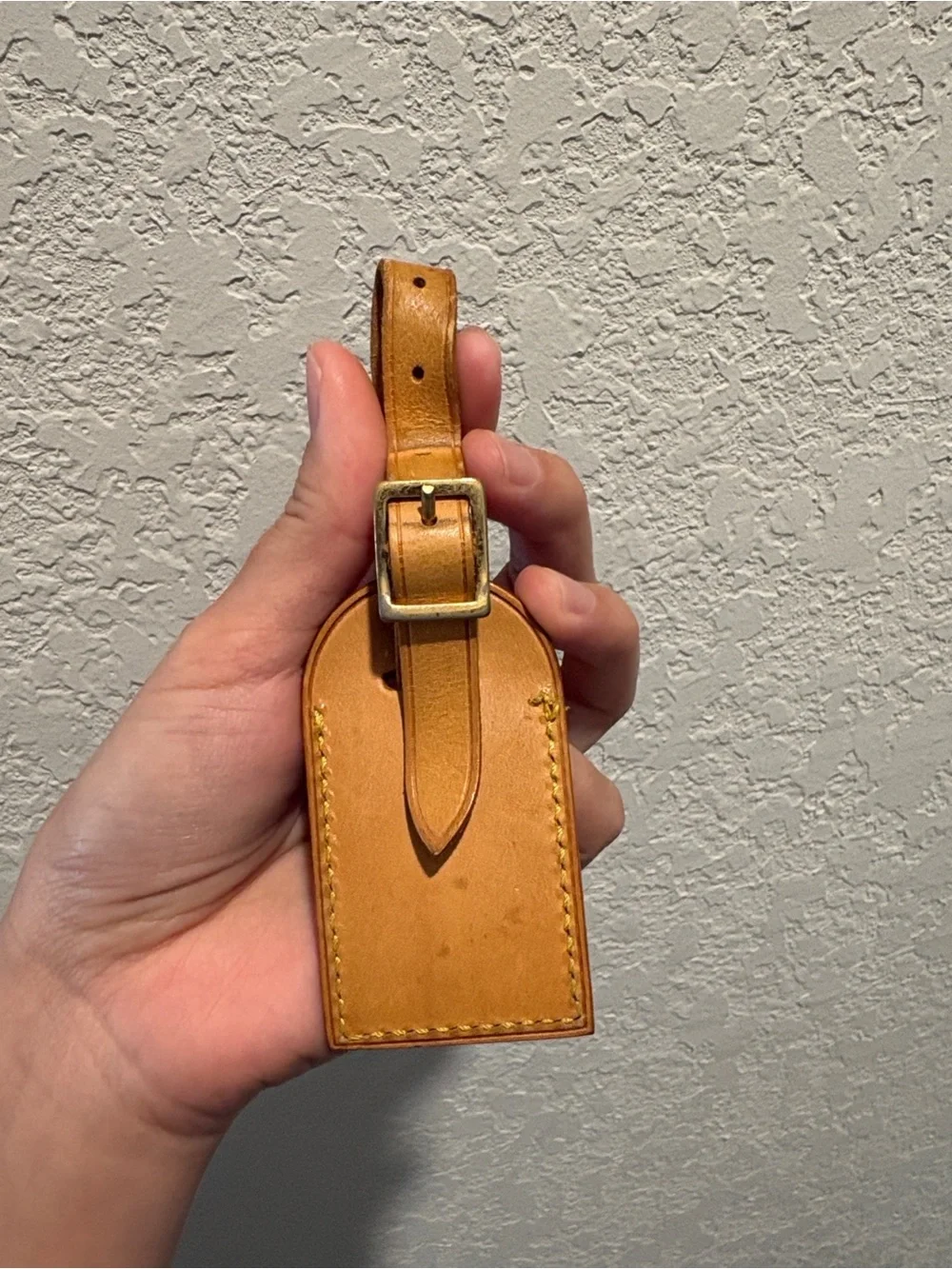 Louis Vuitton Vachetta Leather Luggage Tag in Tan