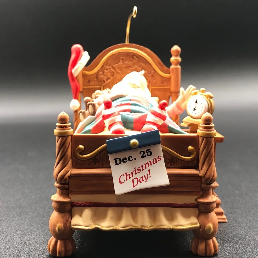 Hallmark Keepsake Ornament 2001 Snoozing Santa Vintage Handcrafted‎ NIB