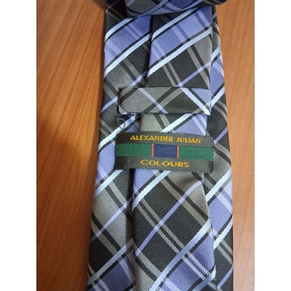 Alexander Julian item very
