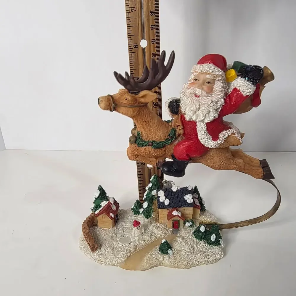 Unbranded christmas tabletop