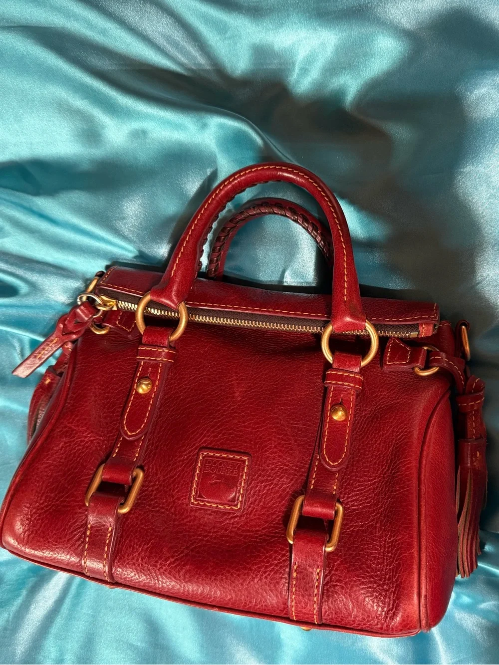Dooney & Bourke supple italian