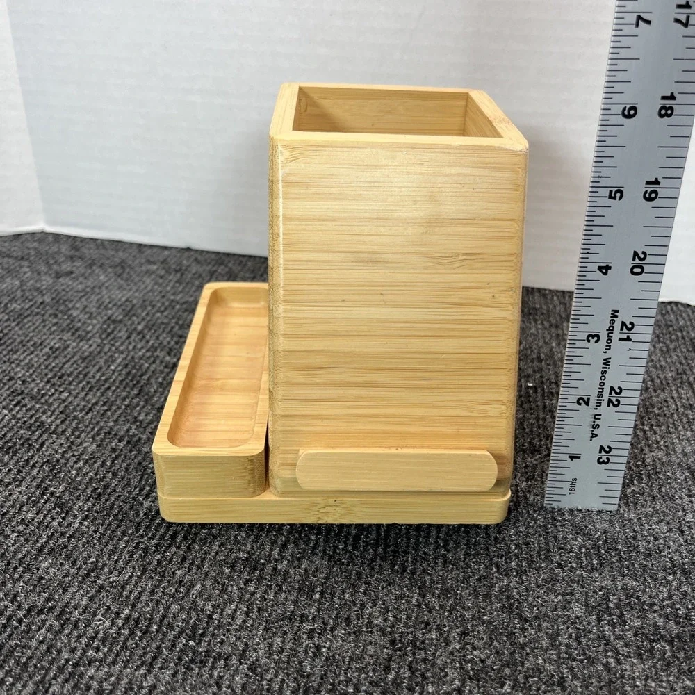 Project 62 ground desk