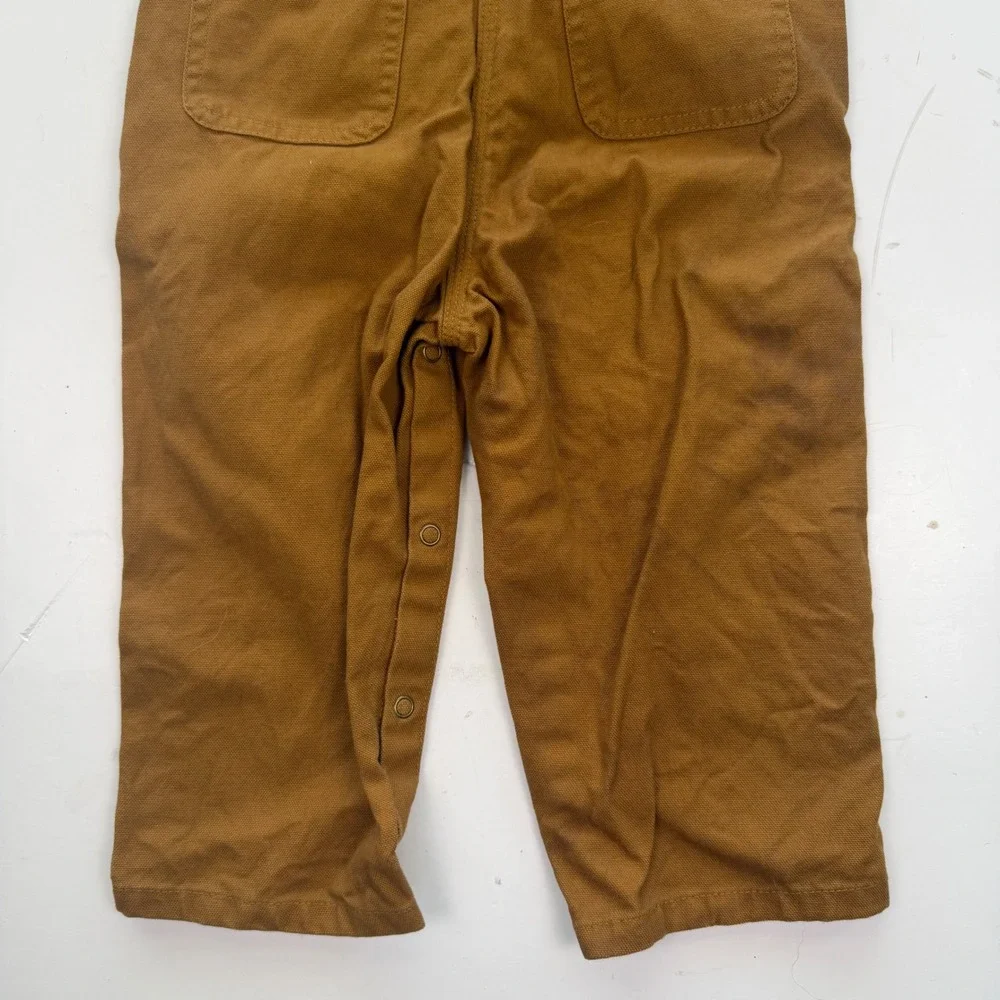 Carhartt front include snap