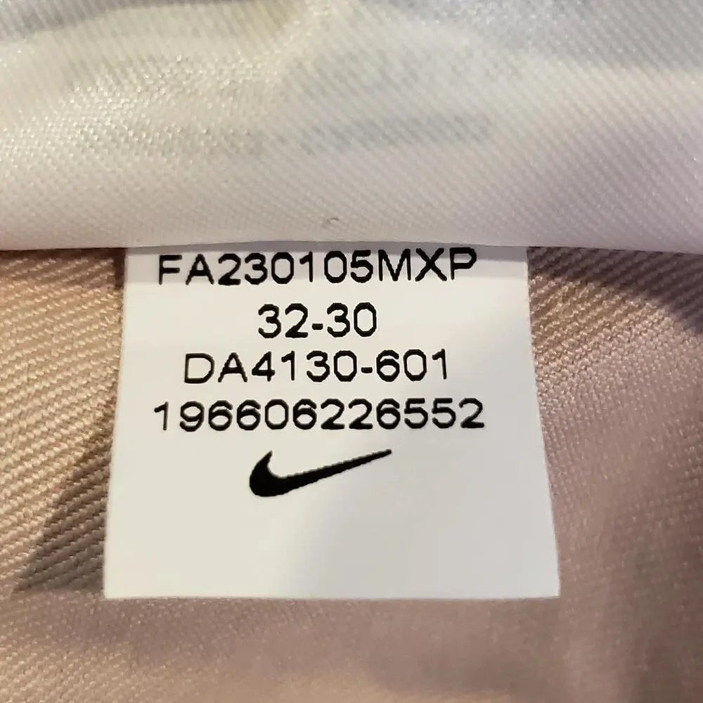 Nike size 32x30