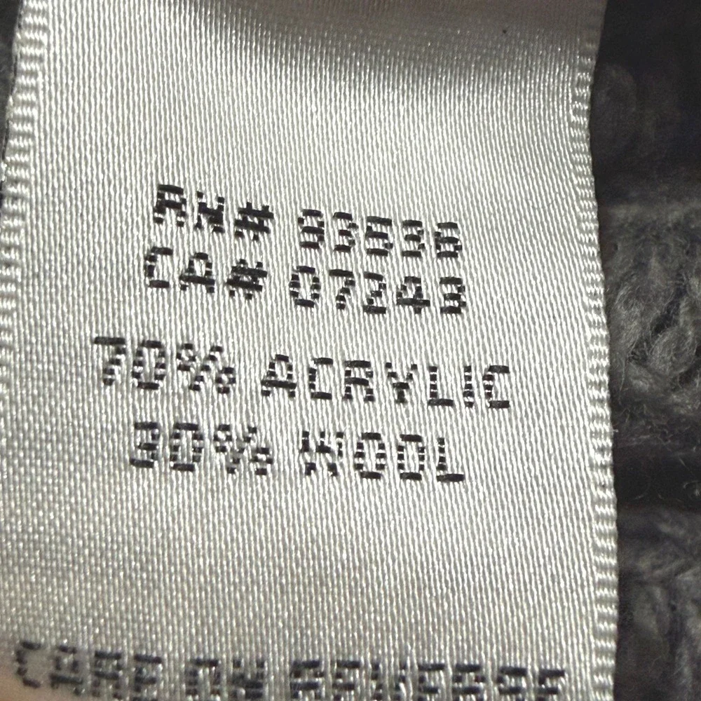 Marc Ecko Cut & Sew euc marc