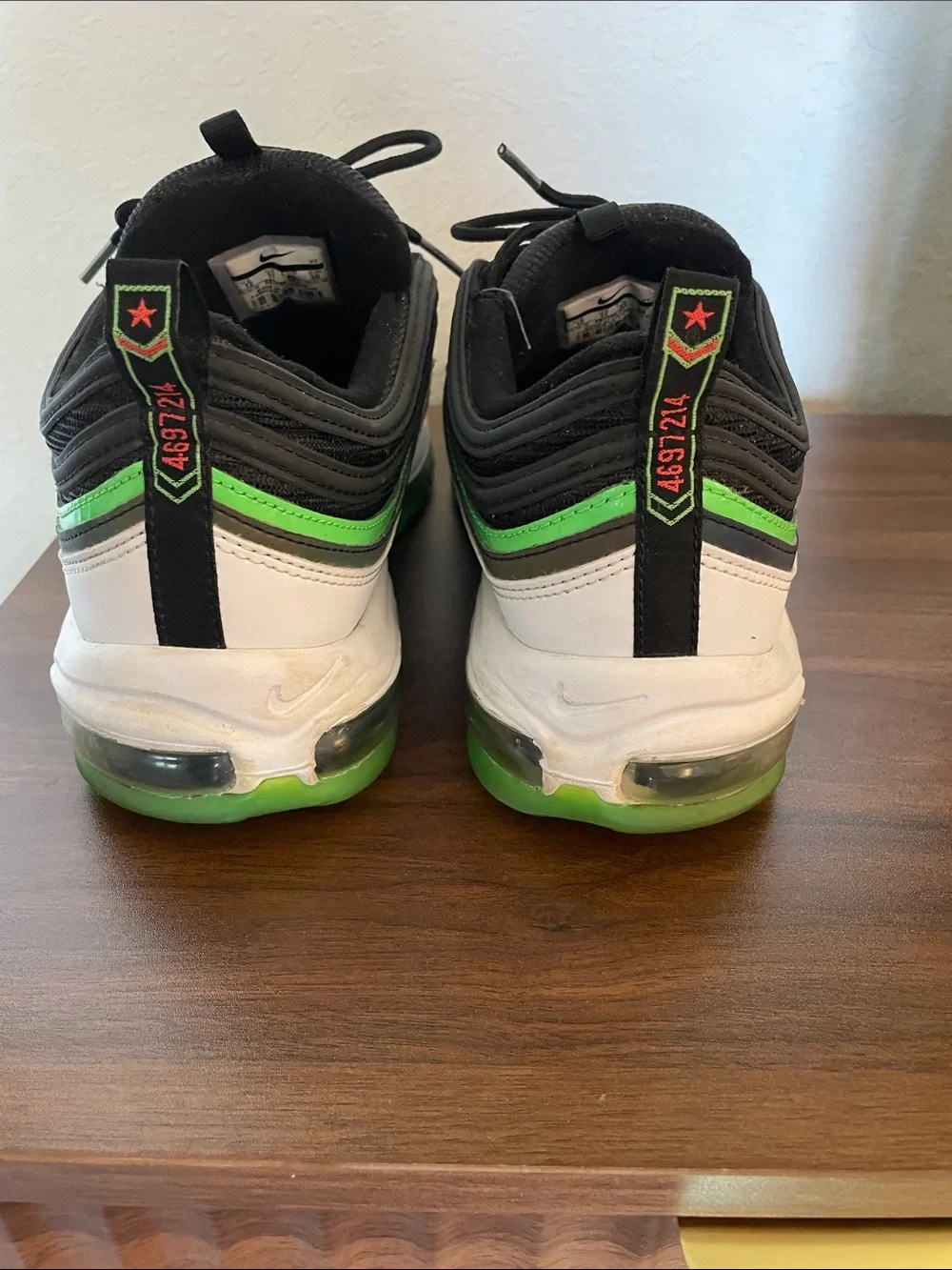 Nike athletic lace