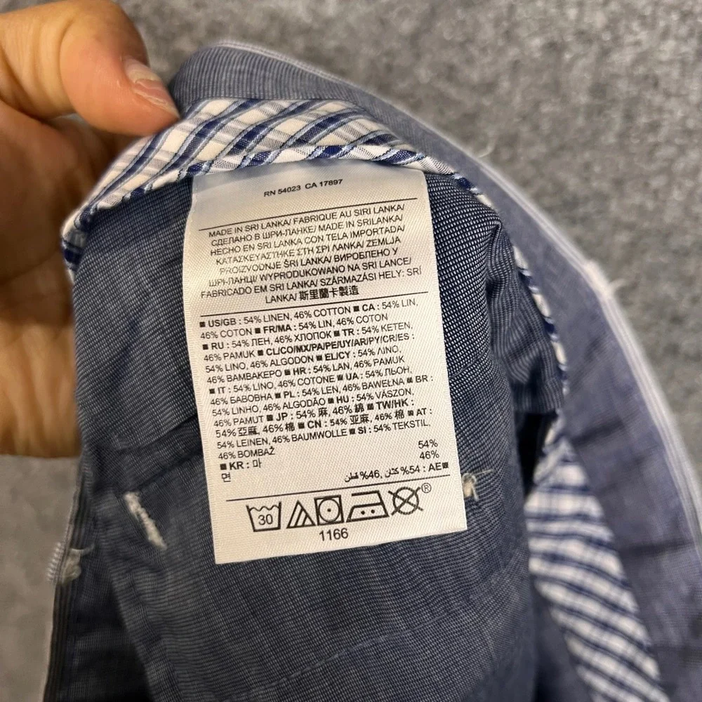 Banana Republic item comes