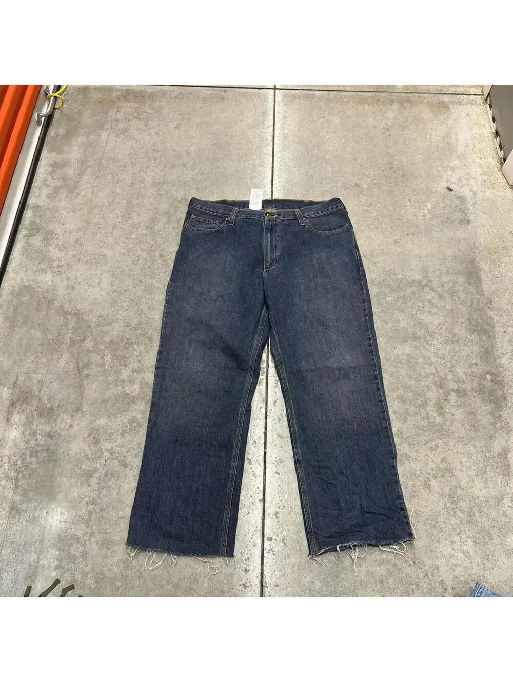 Carhartt relaxed blue jeans
