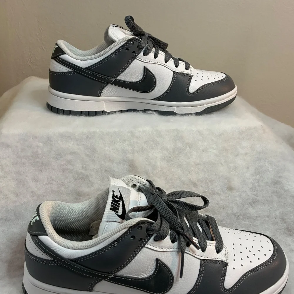 Nike dunk low