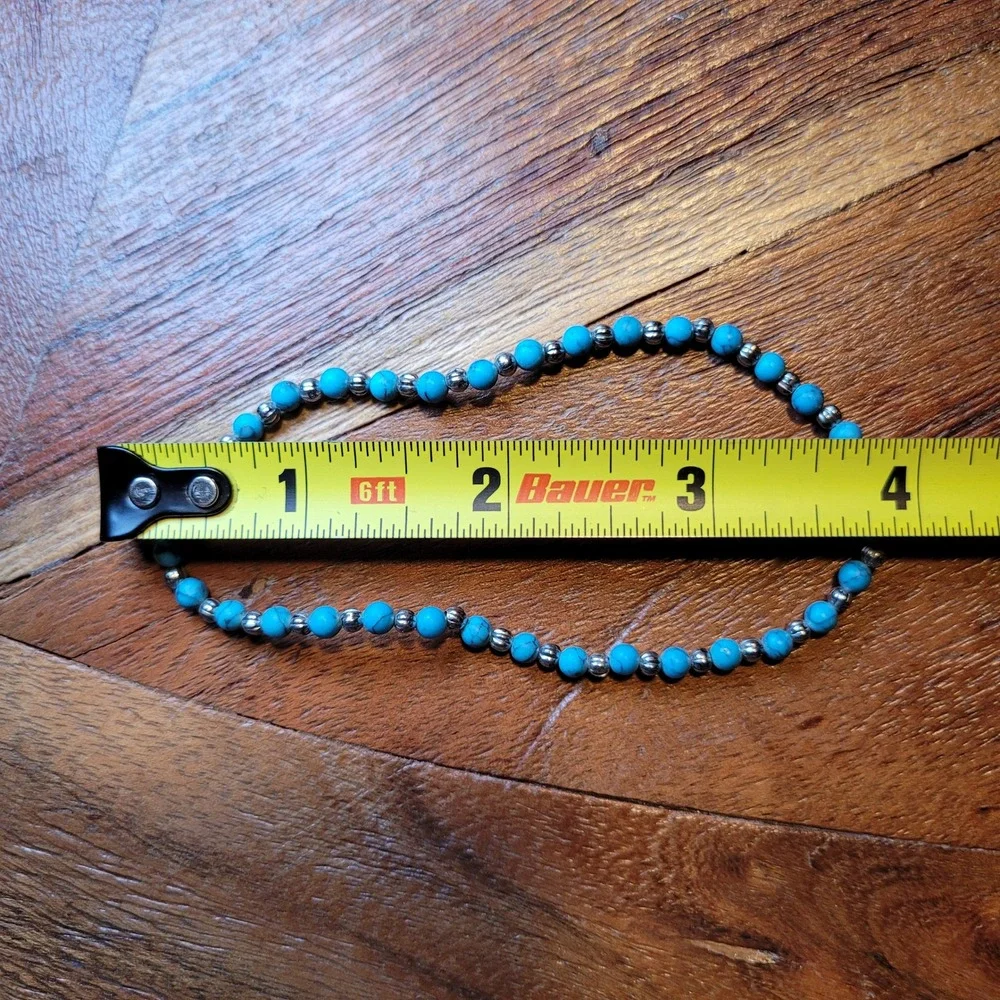 N/A vibrant turquoise