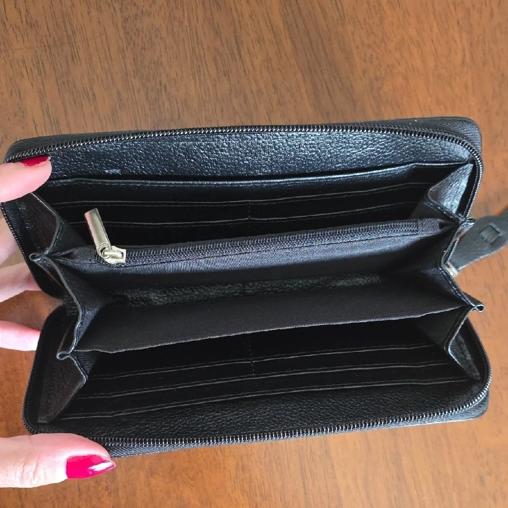 Two Pretty polyester #smallleathergoods