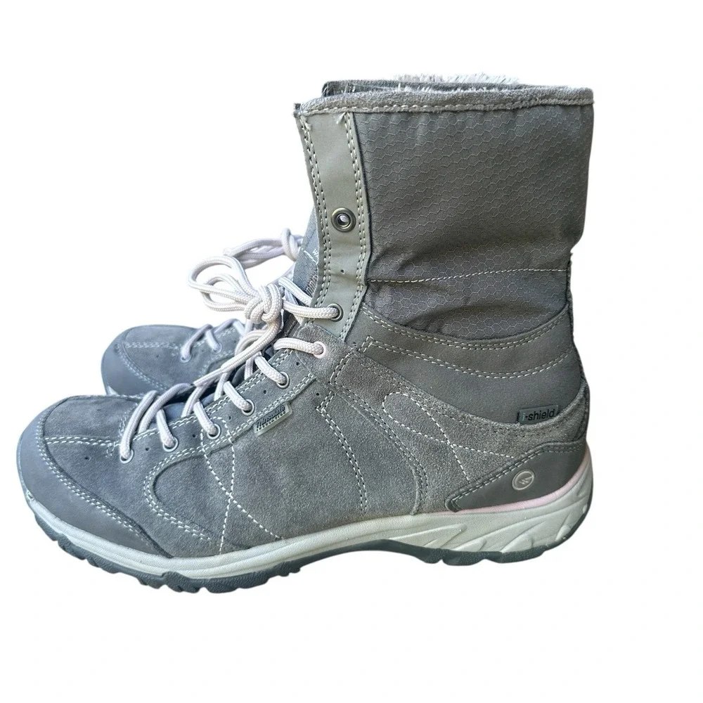 Hi-Tec these size