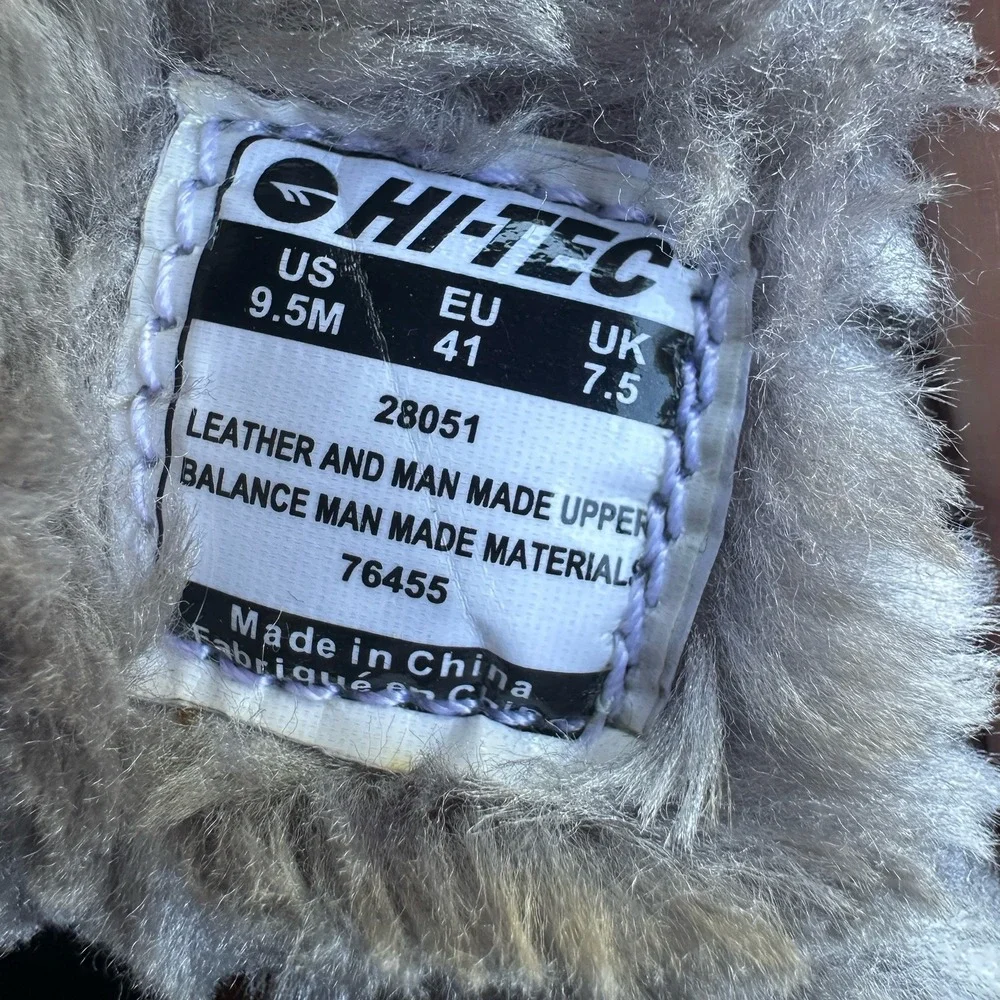 Hi-Tec these size