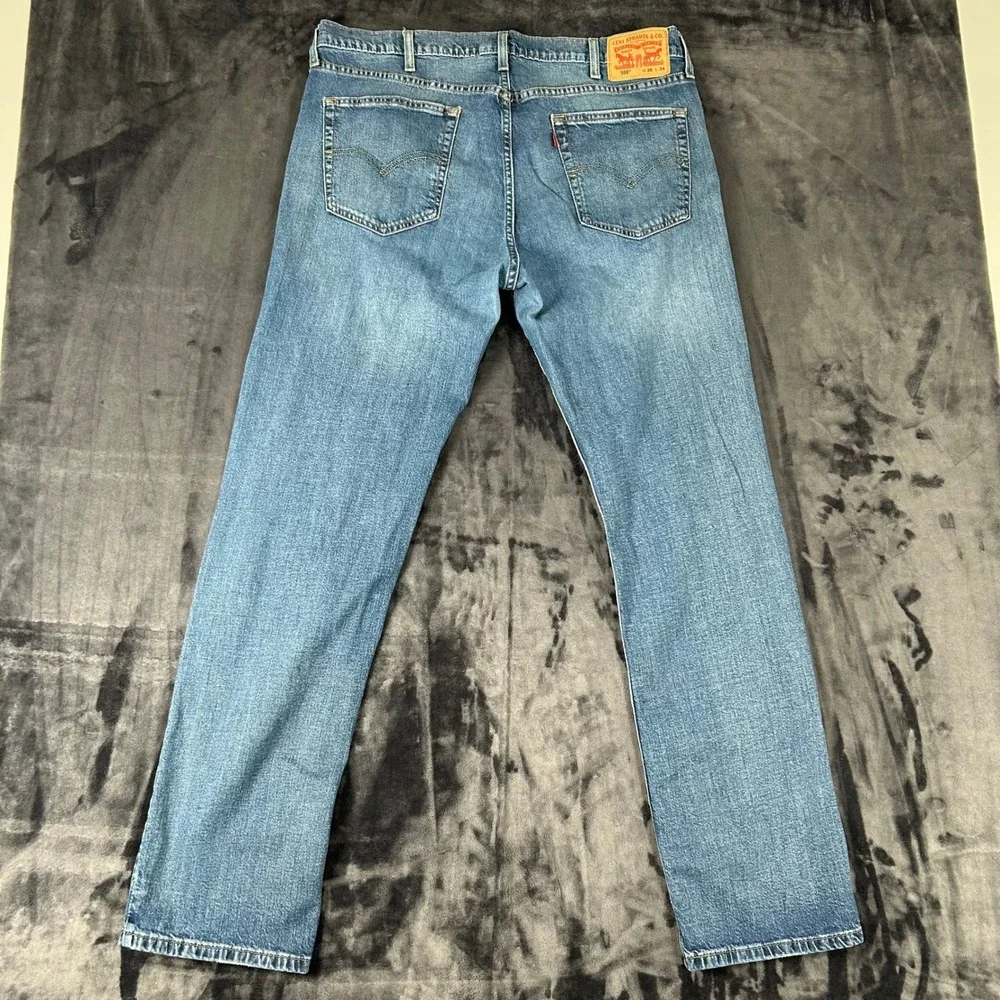 Levis levi 559