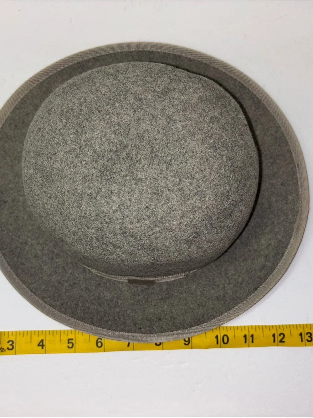 Esprit tailored bowler