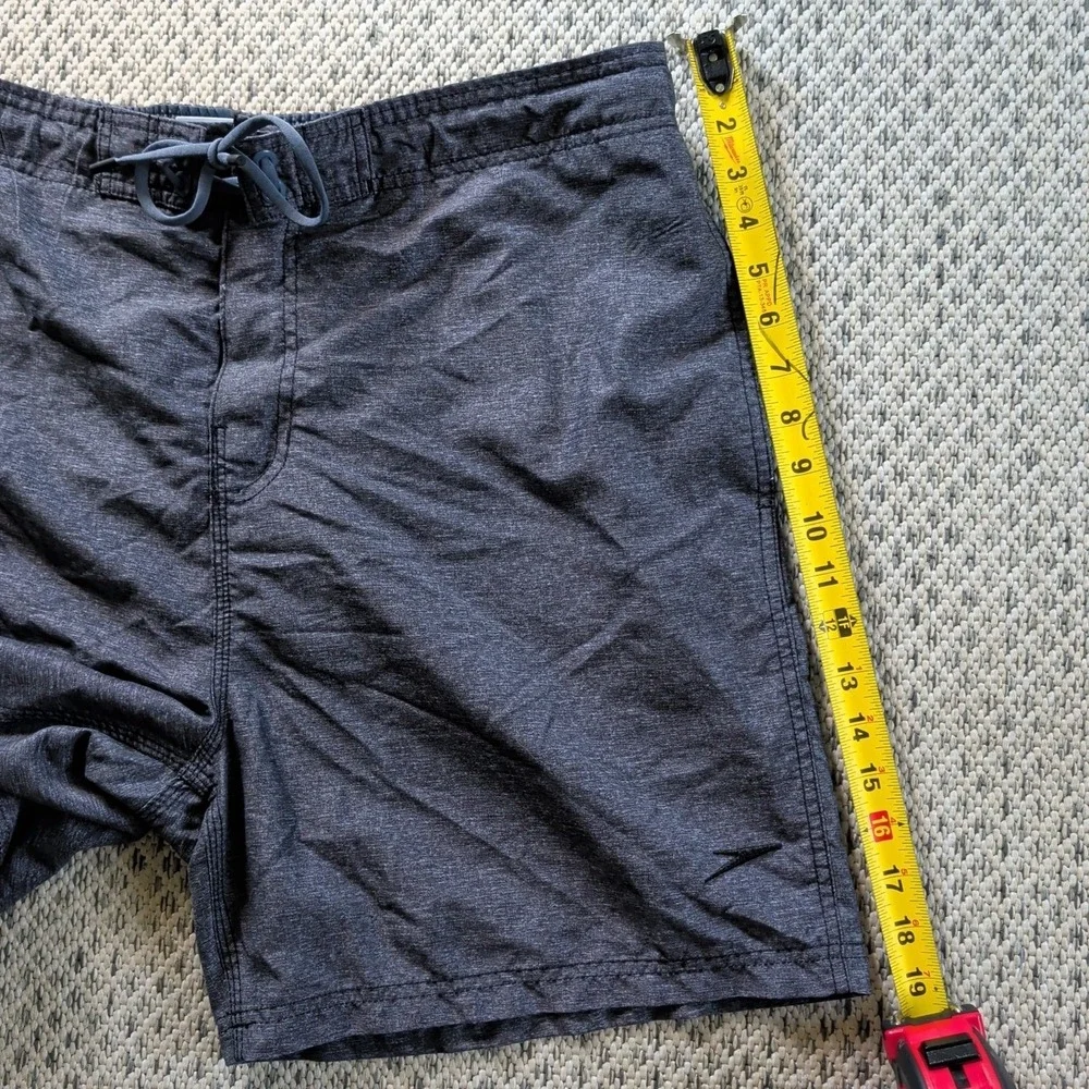 Speedo Shorts Mens XL Gray Swim Trunks‎ Board Shorts Drawstring Cargo Pocket
