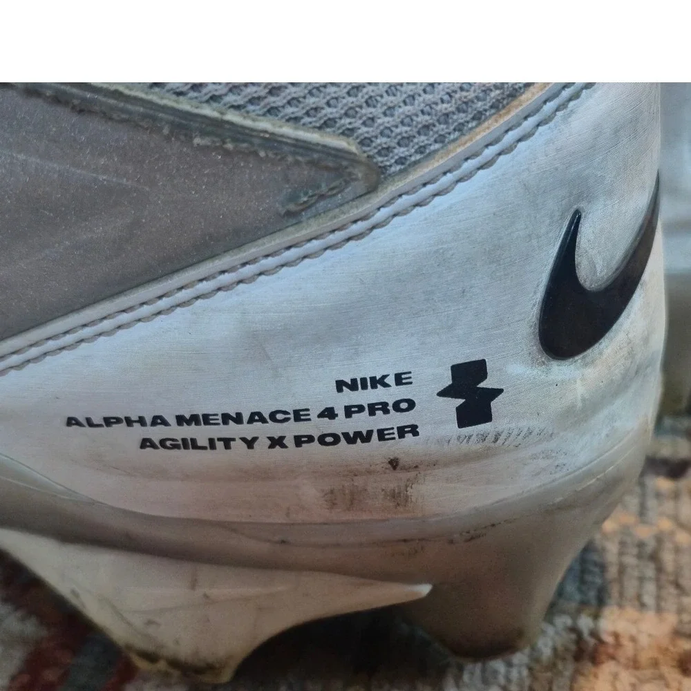 Nike alpha menace