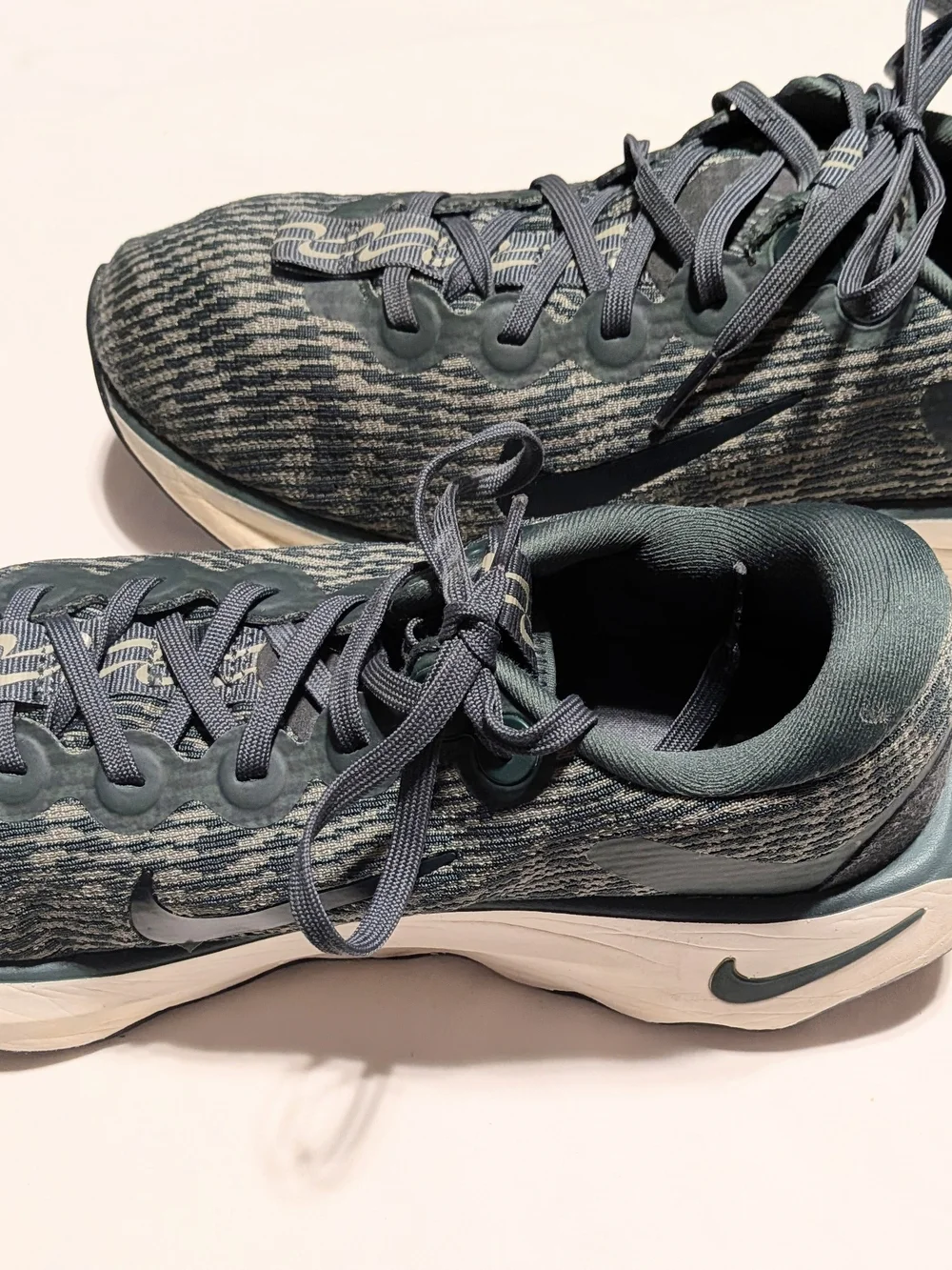 Nike breathable knit