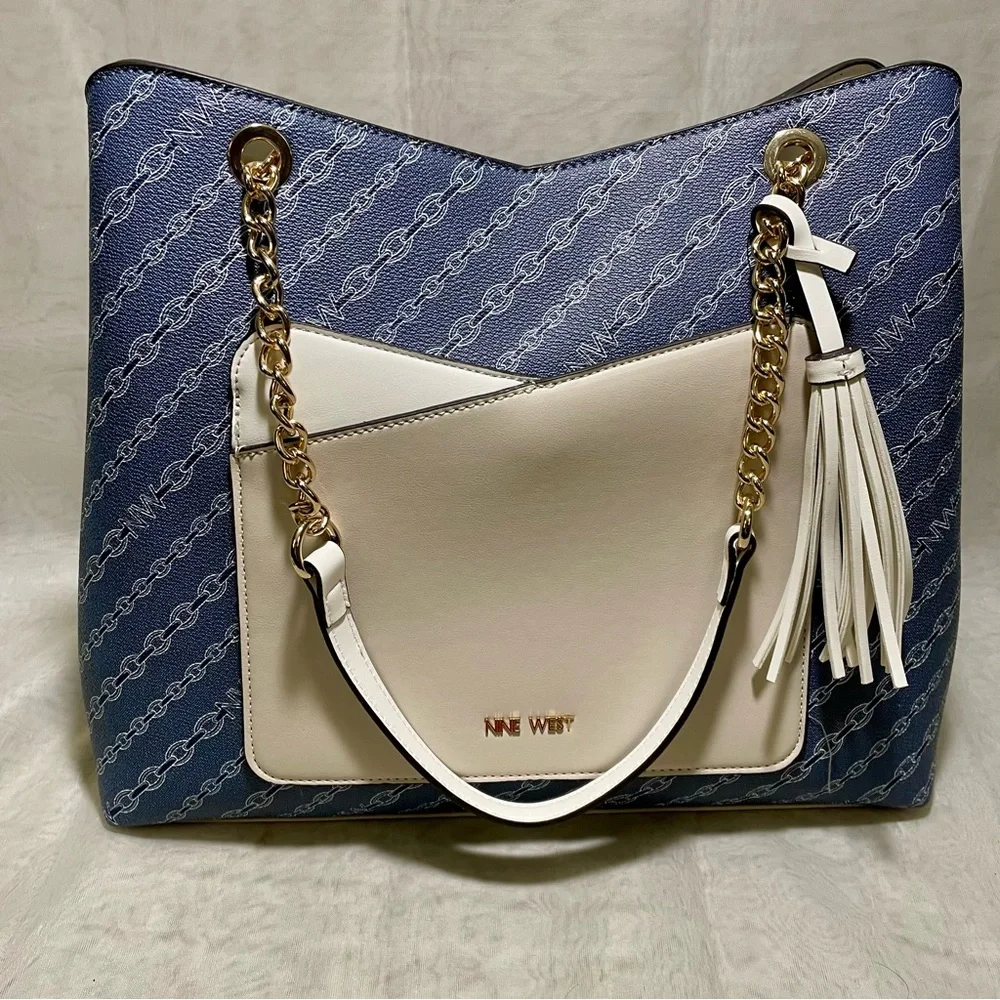 Nine West Navy Chain Link Design with Cream/White Accent Tote, NWOT