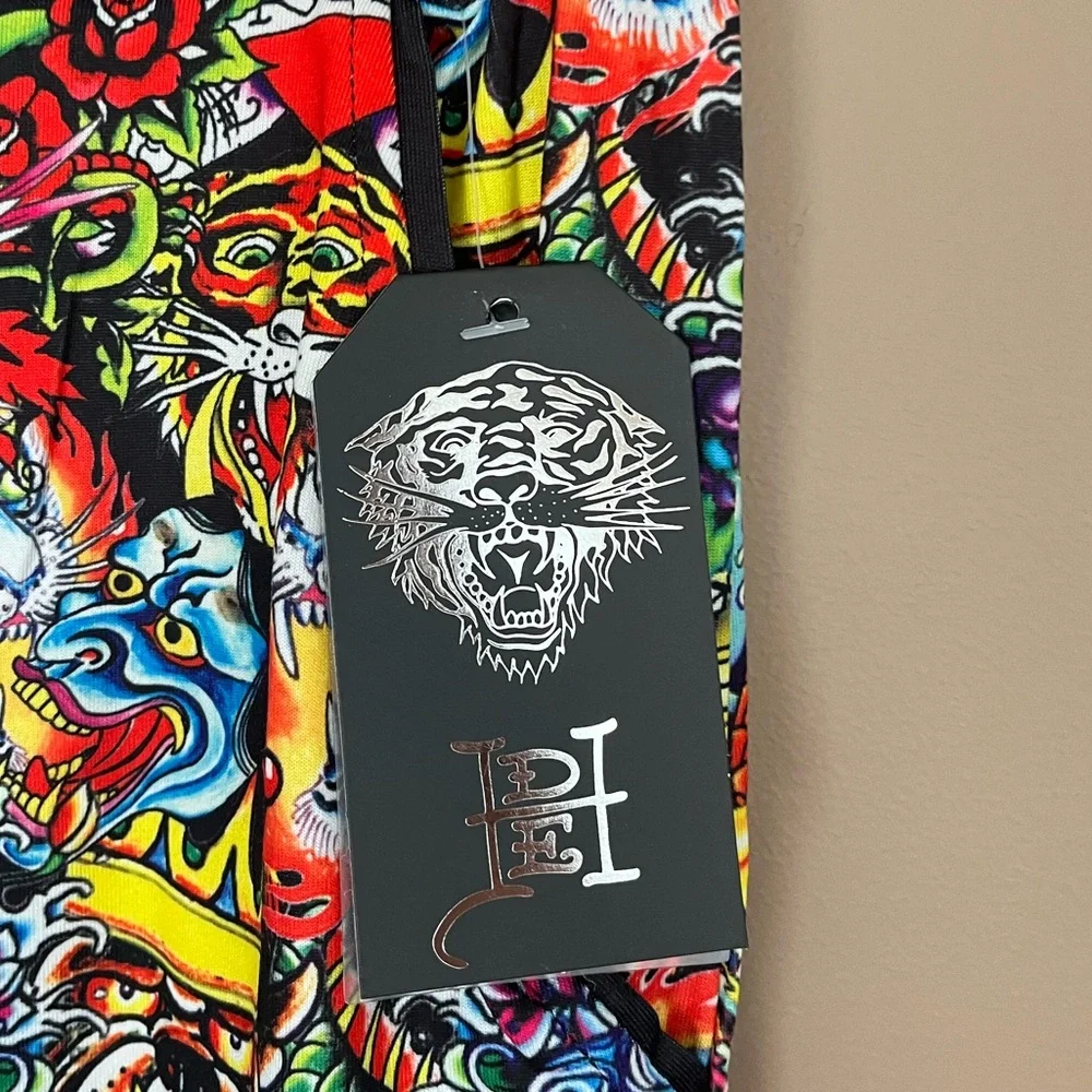 Ed Hardy waistband attached waist