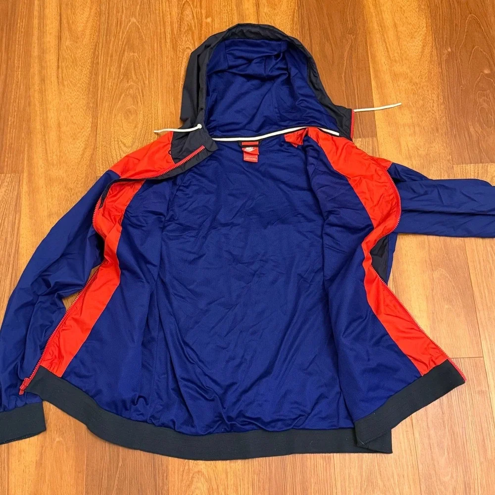 Nike windbreaker blue