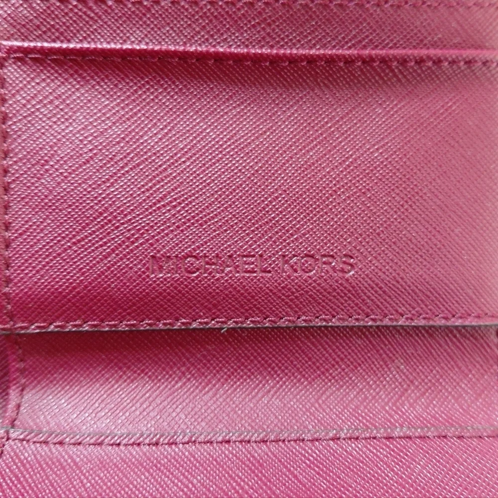 Michael Kors compact red