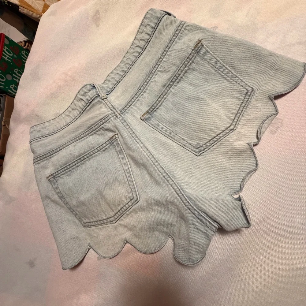 H&M skirt styling