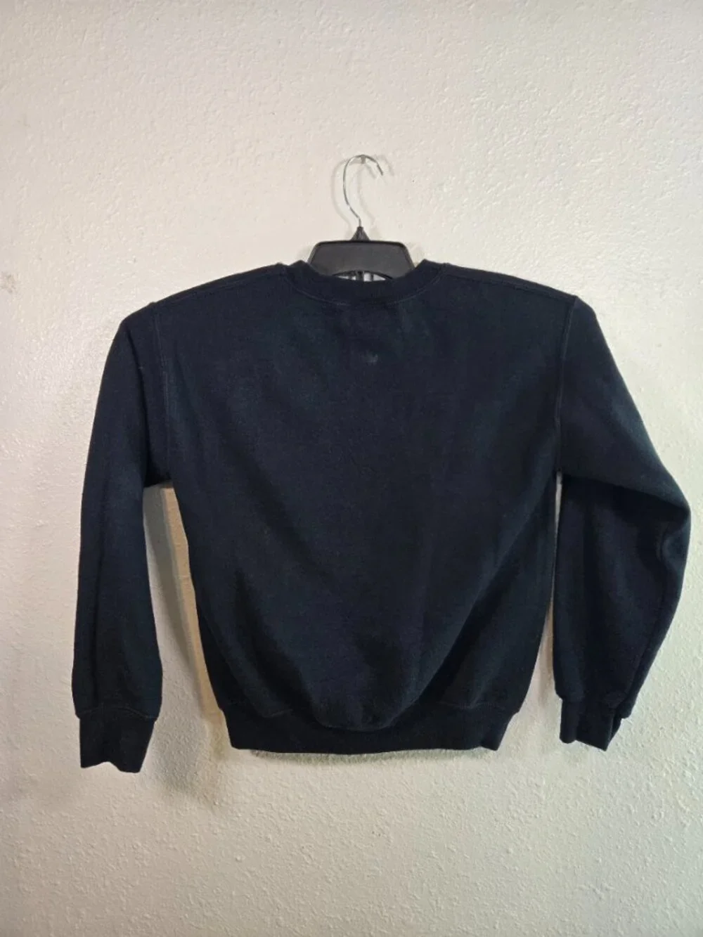 Obey color black