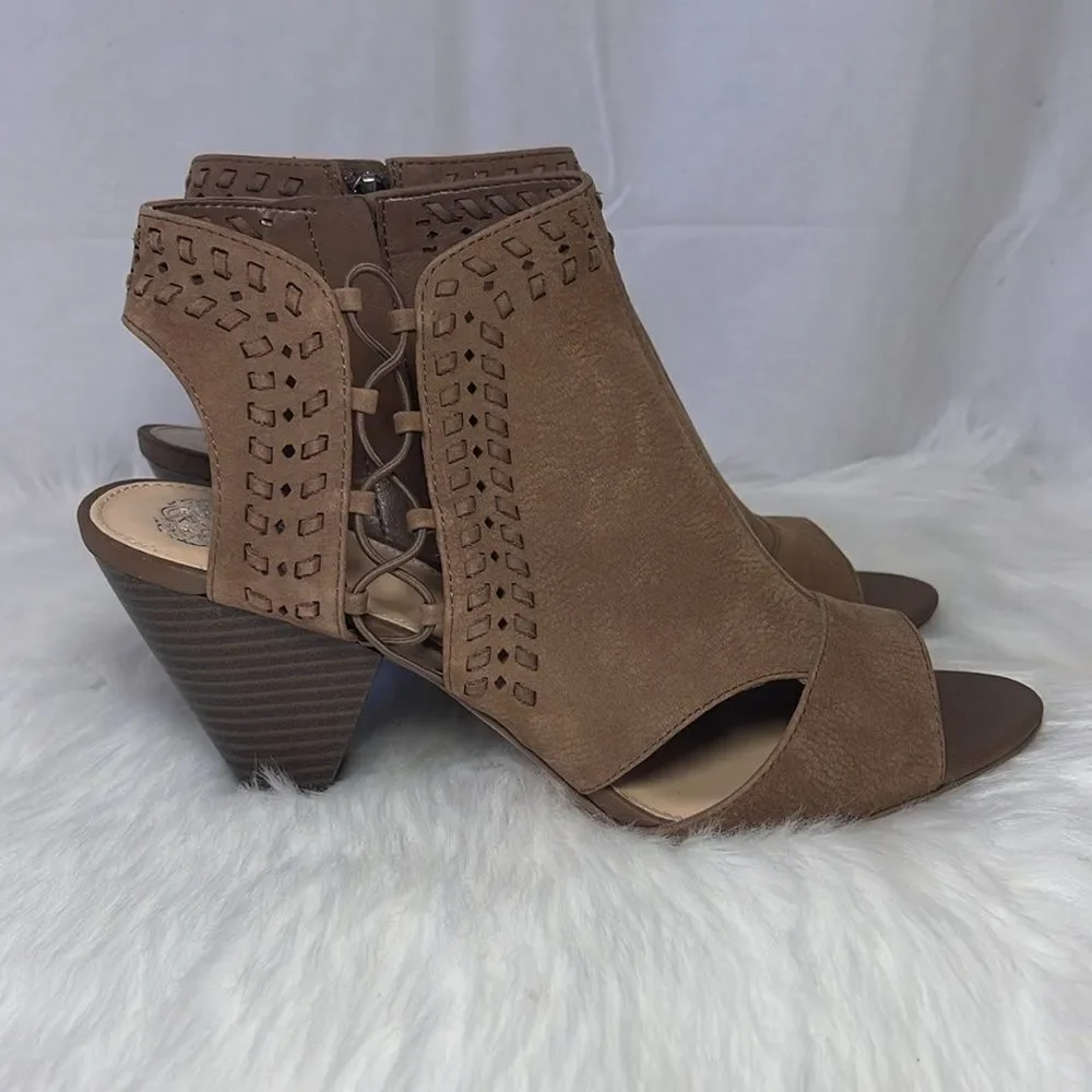 Vince Camuto heel height