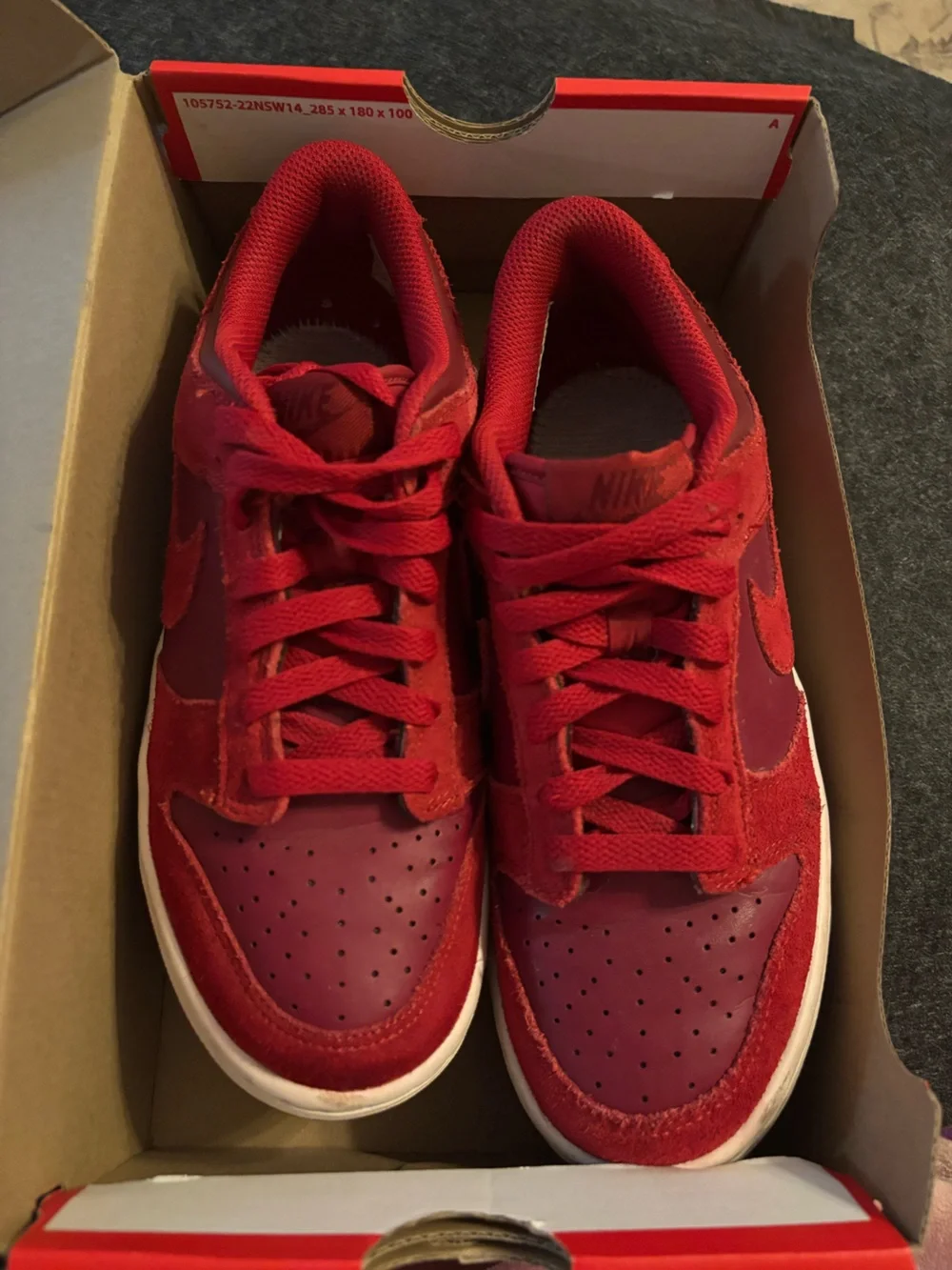 Nike stylish low