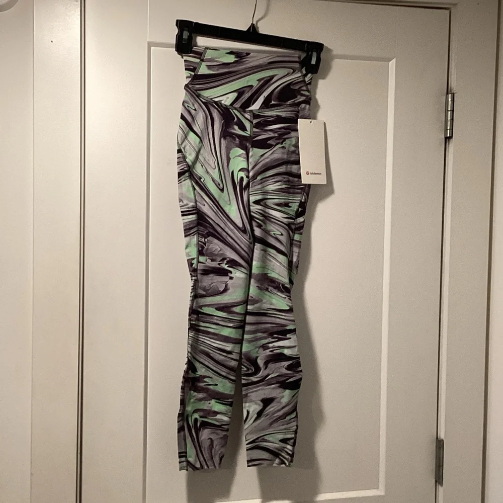 lululemon athletica free stride
