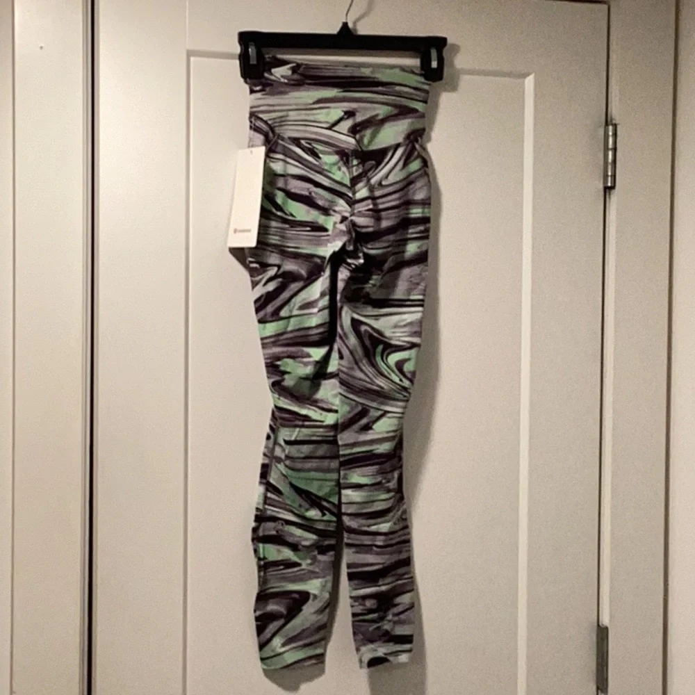 lululemon athletica free stride