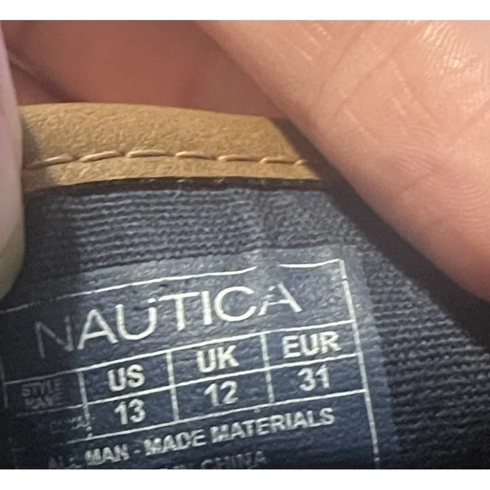 Nautica small scuff