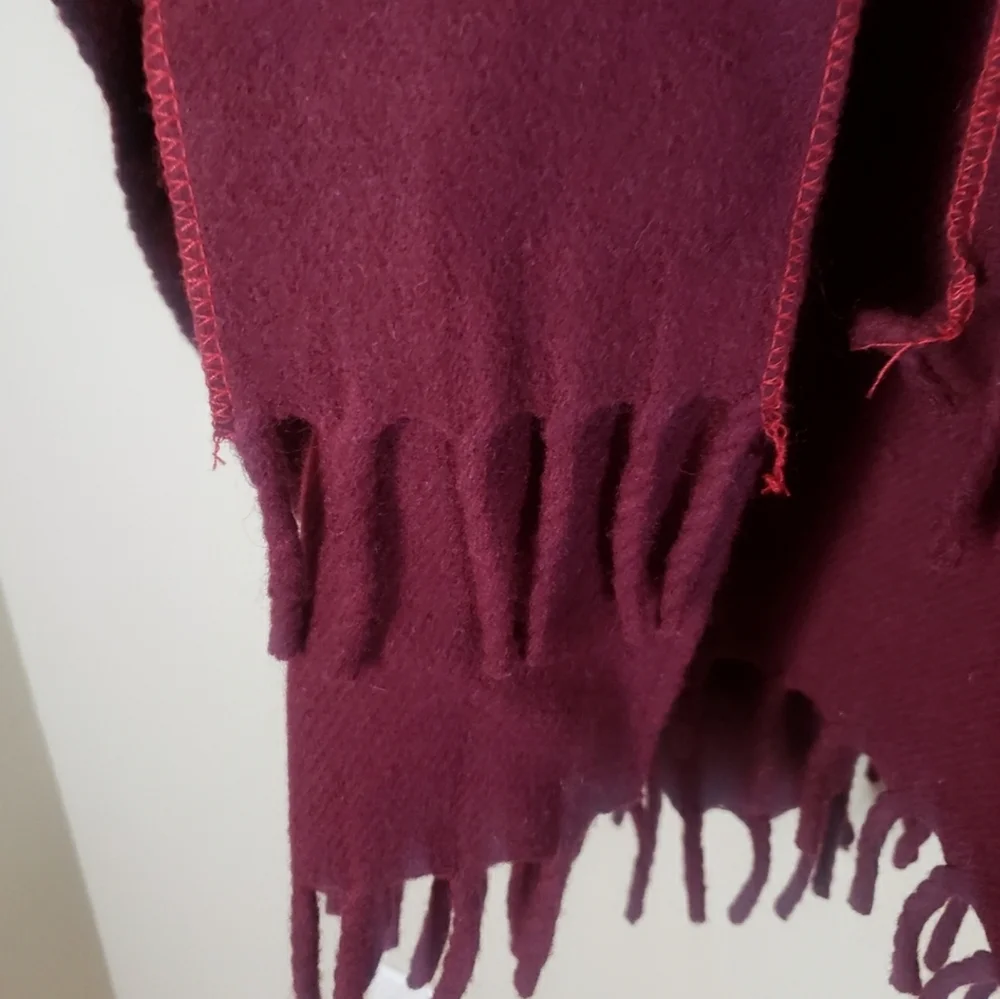 N/A burgundy cape
