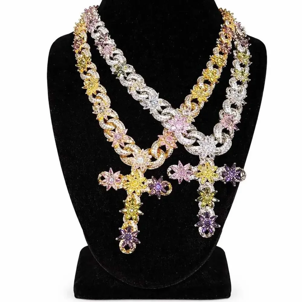 Unbranded gold icy