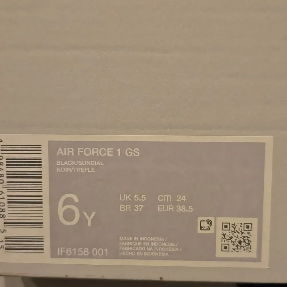 Nike questions leave