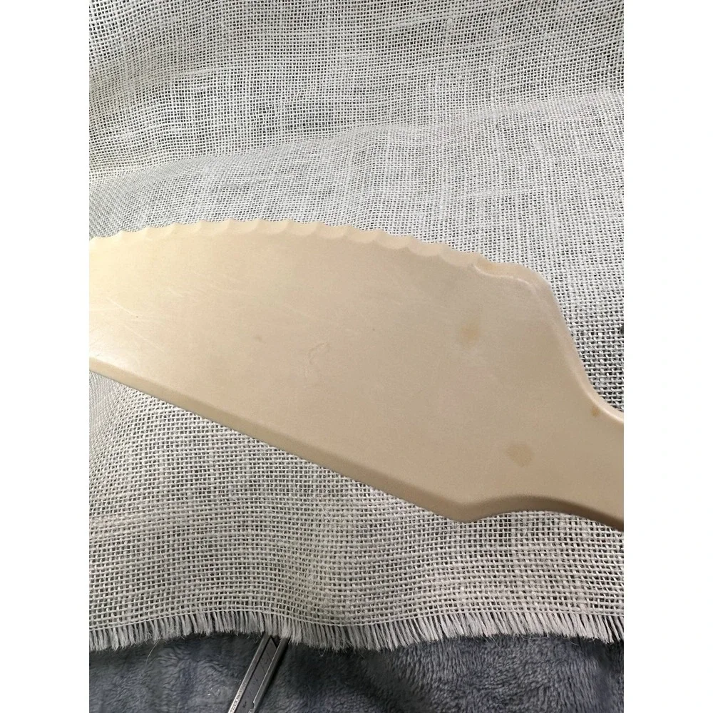 Tupperware this vintage
