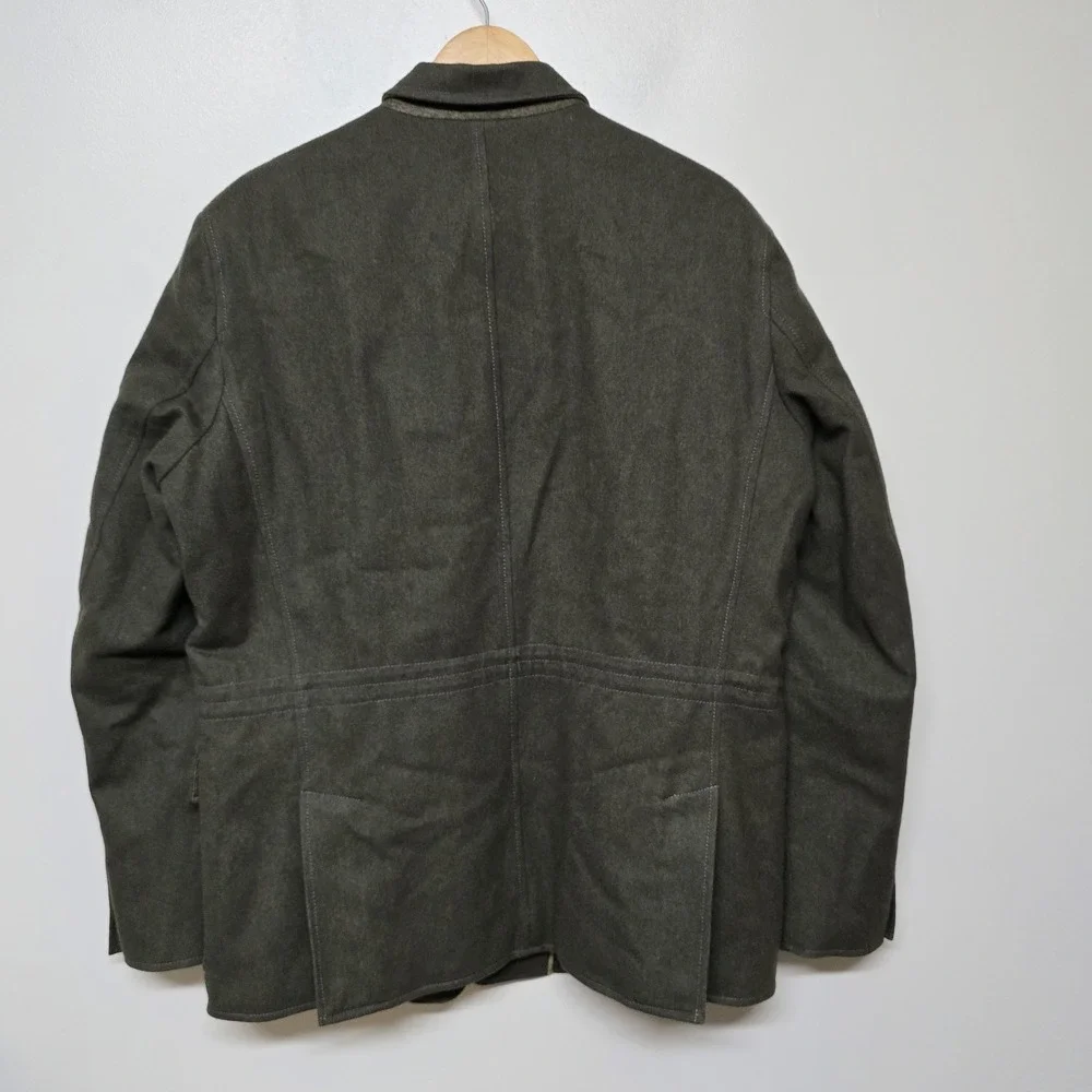Banana Republic classic banana