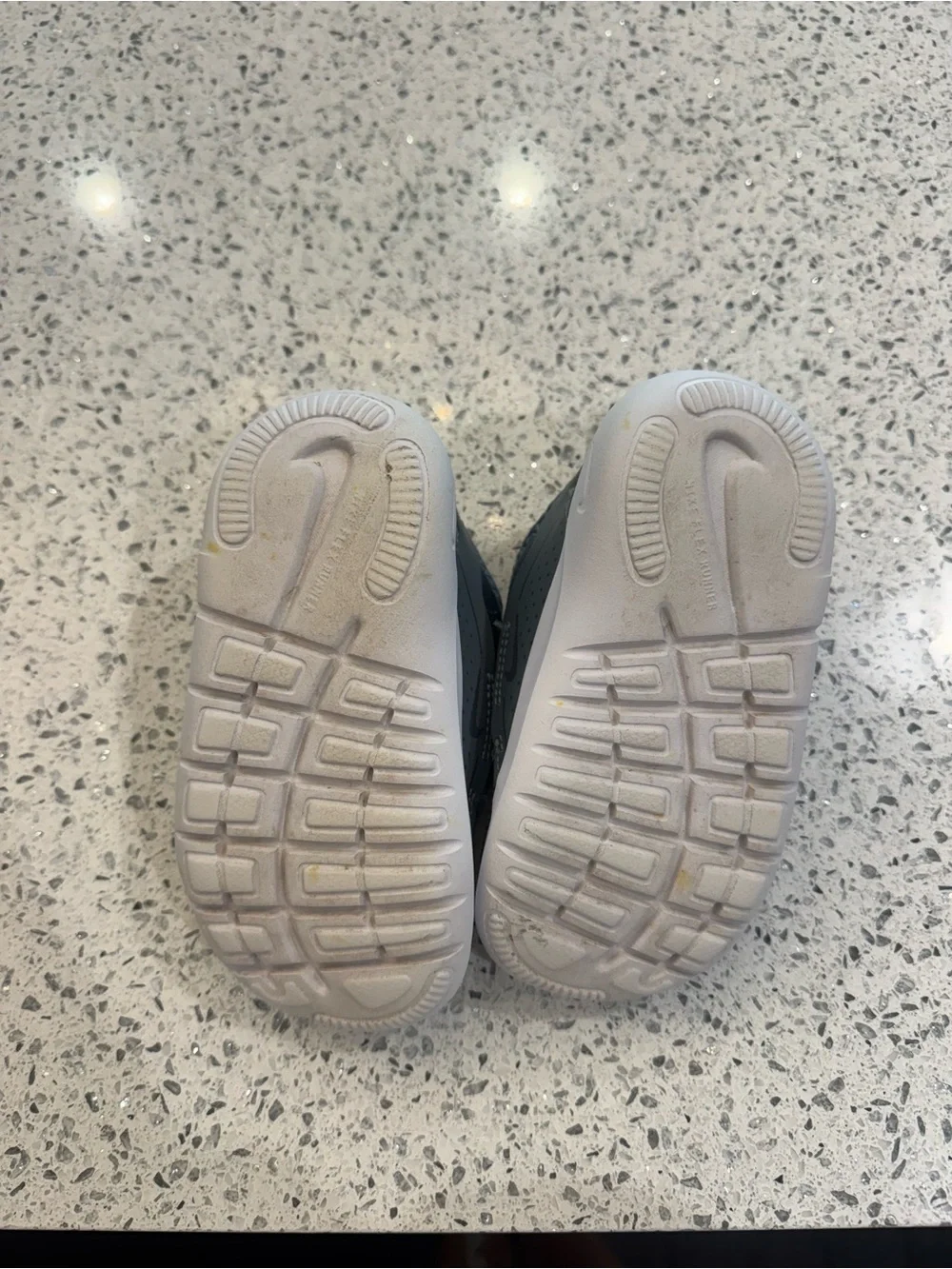 Nike slip design