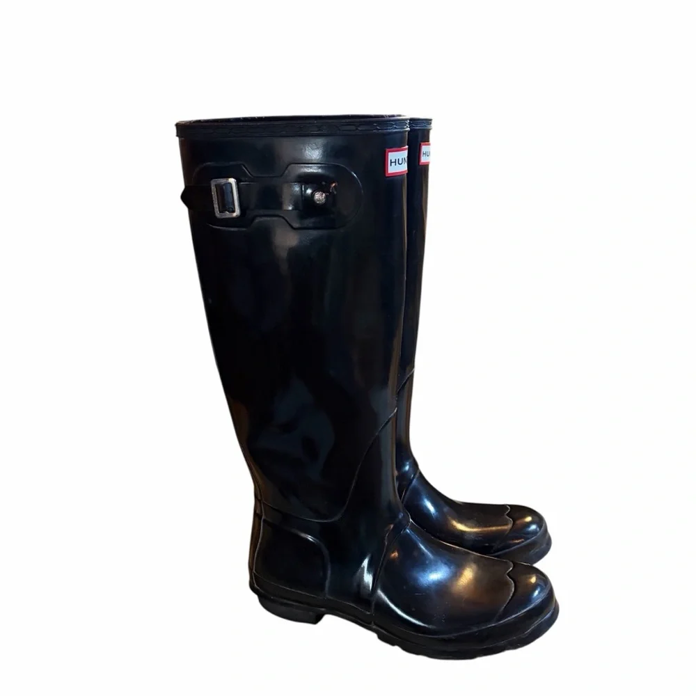 Hunter glossy black
